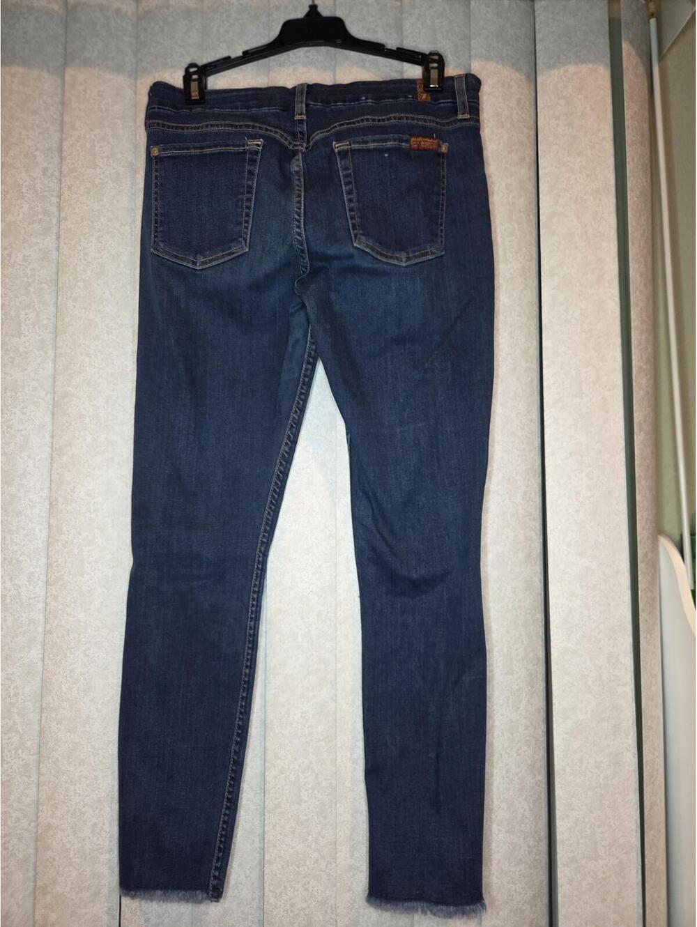 7 For All Mankind Dark Wash the ankle Skinny Jeans Size 28 - Picture 3 of 8